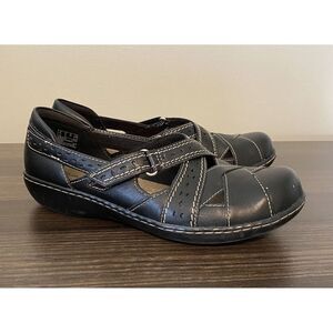 Clarks Women's Ashland Spin Q Black Leather Mary Jane Size 9W Office Casual